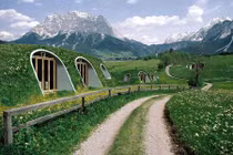 Mê mẩn kiểu nhà Hobbit giữa thung lũng hoa xinh đẹp