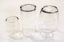 Rửa cốc thủy tinh sạch bong bằng nguyên liệu sẵn có trong bếp