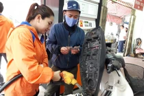 Quỹ Bình ổn xăng dầu: Bỏ càng sớm càng tốt, cong ăn cong thẳng ăn thẳng