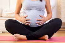 Video: Yoga giúp trẻ trong bụng mẹ thông minh hơn?