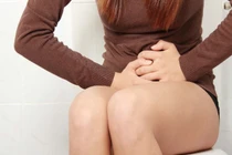 8 dấu hiệu viêm đường tiết niệu phụ nữ nào cũng nên biết