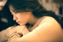 Sống chết lấy người không yêu mình để rồi héo mòn trong "nấm mồ” hôn nhân