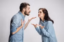 Vợ chồng chăm cãi nhau có lợi cho sức khỏe, cải thiện “chuyện ấy“