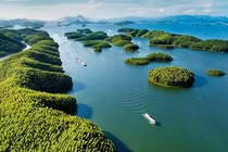 Hồ Thác Bà- điểm đến nhiều bất ngờ trong hành trình du xuân