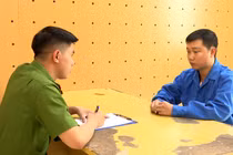 Không chấp hành đo nồng độ cồn, “ma men” đâm xe vào CSGT