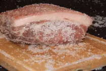 Không cần tủ lạnh vẫn bảo quản thịt tươi ngon, mùi vị đặc biệt 