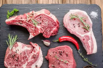 Cách chọn thịt chất lượng theo màu sắc của thịt