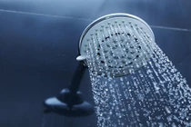 Lợi ích bất ngờ của việc tắm bằng nước lạnh