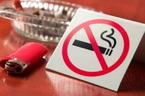 Mẹo sống sót qua kỳ nghỉ không khói thuốc lá