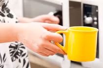 Pha trà ngon bằng lò vi sóng tới chuyên gia phải bái phục