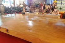 Đại gia Việt chơi sang mua phản gỗ tiền tỷ