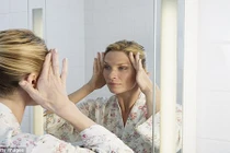 Nghe chuyên gia mách sai lầm khi ngủ khiến bạn nhanh già