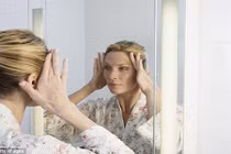 Nghe chuyên gia mách sai lầm khi ngủ khiến bạn nhanh già