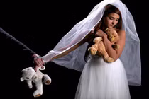 Cô gái Mỹ kể chuyện bị ép cưới kẻ hiếp dâm mình năm 11 tuổi