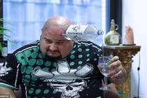 Trở thành dị nhân X-men “đầu thiếc” vì mắc bệnh bí ẩn