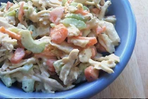 Cách làm salad gà trộn mayonnaise kiểu Tây