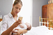 Dùng điện thoại trước 20 tuổi tăng nguy cơ ung thư não