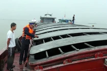 Bắt tàu chở 1.000 tấn than cám không nguồn gốc