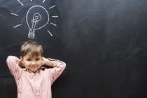 Những biểu hiện lạ lùng chứng tỏ trẻ thông minh hơn người