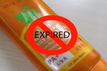 Cách nhận biết kem chống nắng đã hết hạn sử dụng