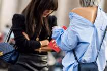 Mix trang phục mùa xuân theo cách mới lạ