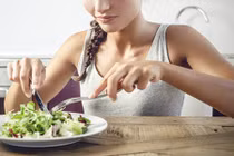 Ăn ít và tập thể dục nhiều thực sự có giảm cân?