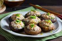 Nấm đông cô nhồi thịt hấp giàu dinh dưỡng ăn mãi không chán