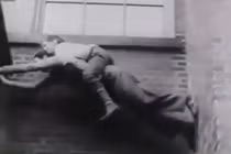 Người đàn ông nhảy Parkour kinh điển nhất trong lịch sử thế giới