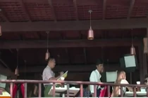 Tò mò khám phá cách uống cà phê độc đáo tại Myanmar