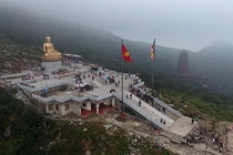 Mãn nhãn ngắm Yên Tử đẹp huyền ảo từ camera bay