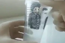 Tạo hình đẹp không tưởng từ những chiếc cốc nhựa 