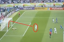 Chiêm ngưỡng 10 bàn thắng “hôn xà” đẹp nhất làng túc cầu