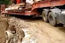 Video: Những pha xử lý siêu đỉnh của tài xế xe tải