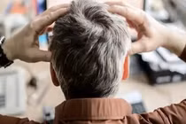 Nghiên cứu mới: Mỗi lần stress, bộ não già đi 4 tuổi