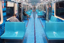 Tàu điện ngầm biến thành bể bơi ở Đài Loan