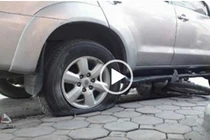 Video: Cách xử lý khi xe bị nổ vỏ