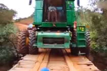 Những tài xế liều lĩnh nhất quả đất