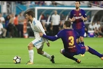 Video: Những pha xử lý bóng kỹ thuật mùa giải 2017-2018