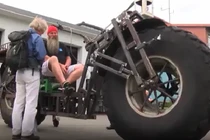 "Quái vật" xe đạp nặng hơn 1 tấn lập kỷ lục thế giới