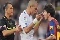 Top 20 cặp ngôi sao bóng đá coi nhau như kẻ thù