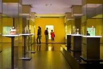 Lóa mắt báu vật bằng vàng trong bảo tàng vàng Colombia