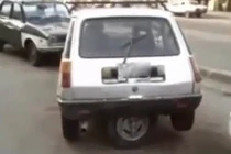 Những màn đỗ xe đẳng cấp nhất thế giới