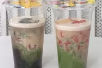 Độc hại đáng sợ ẩn mình sau món chè nhiều màu