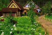 Khám phá làng Cù Lần đẹp như tranh giữa núi rừng Langbiang