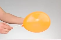 4 trò ảo thuật với bóng bay ai cũng có thể làm