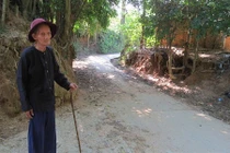 94 tuổi, hiến 200 triệu tiền đất làm đường nông thôn 