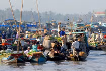 Ngắm chợ nổi ngày Tết ở miền Tây 