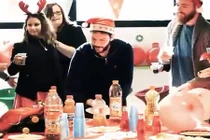 Những điều không nên làm tại tiệc tất niên của công ty