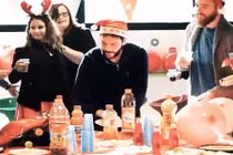 Những điều không nên làm tại tiệc tất niên của công ty