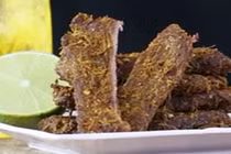 Cách làm khô bò miếng bằng chảo chống dính đơn giản 